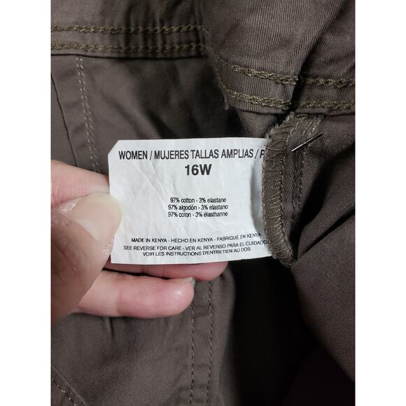 Gloria Vanderbilt Pants Size 16 W Womens Brown Stretch Capri Plus Cargo NWT - Picture 7 of 16